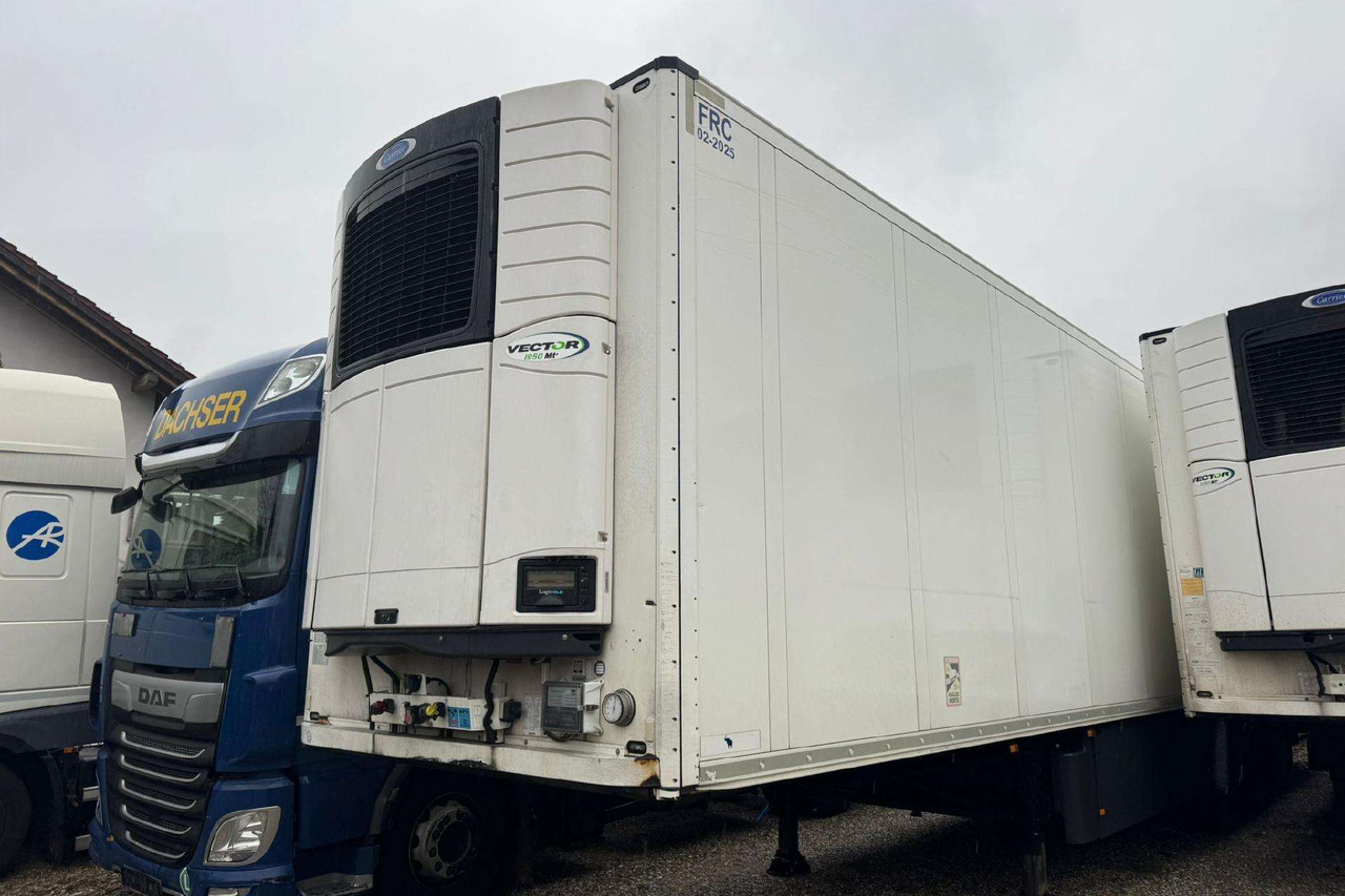 Schmitz Standart 7 cm multitemp - Semireboque frigorífico: foto 2 Schmitz Standart 7 cm multitemp - Semireboque frigorífico: foto 2