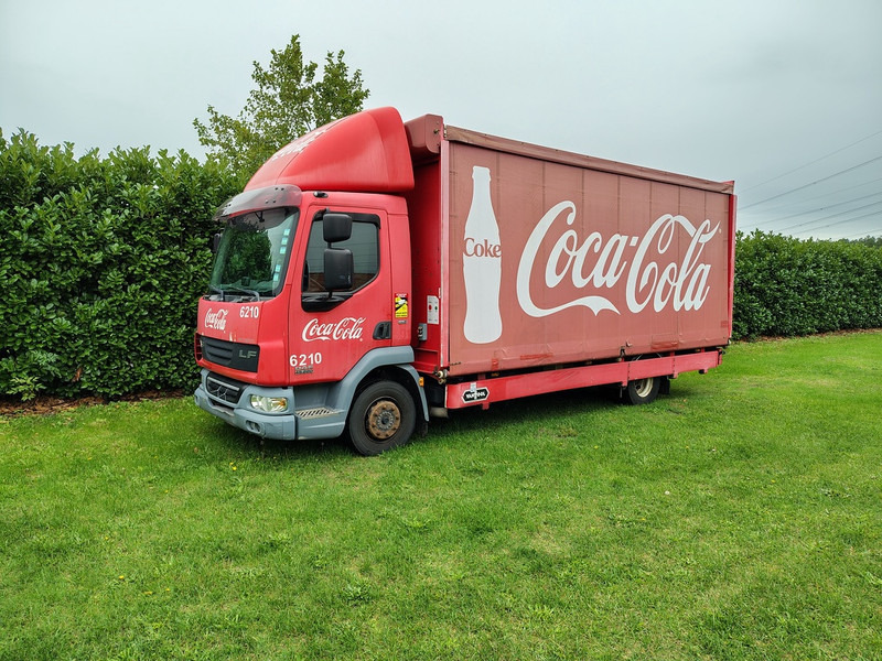 DAF LF45-220 - Camião de caixa aberta/ Plataforma: foto 1 DAF LF45-220 - Camião de caixa aberta/ Plataforma: foto 1