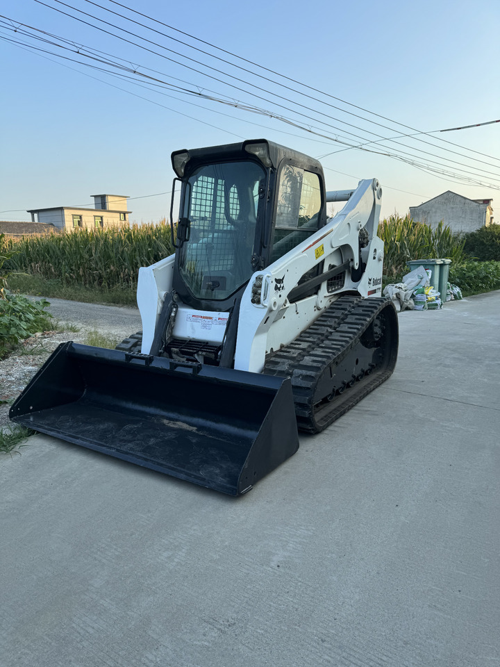 BOBCAT T770 skid steer loader American original - Mini carregadeira: foto 4 BOBCAT T770 skid steer loader American original - Mini carregadeira: foto 4