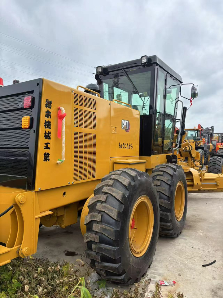 CATERPILLAR 140K moter grader hot sale construction machine - Motoniveladora: foto 4 CATERPILLAR 140K moter grader hot sale construction machine - Motoniveladora: foto 4