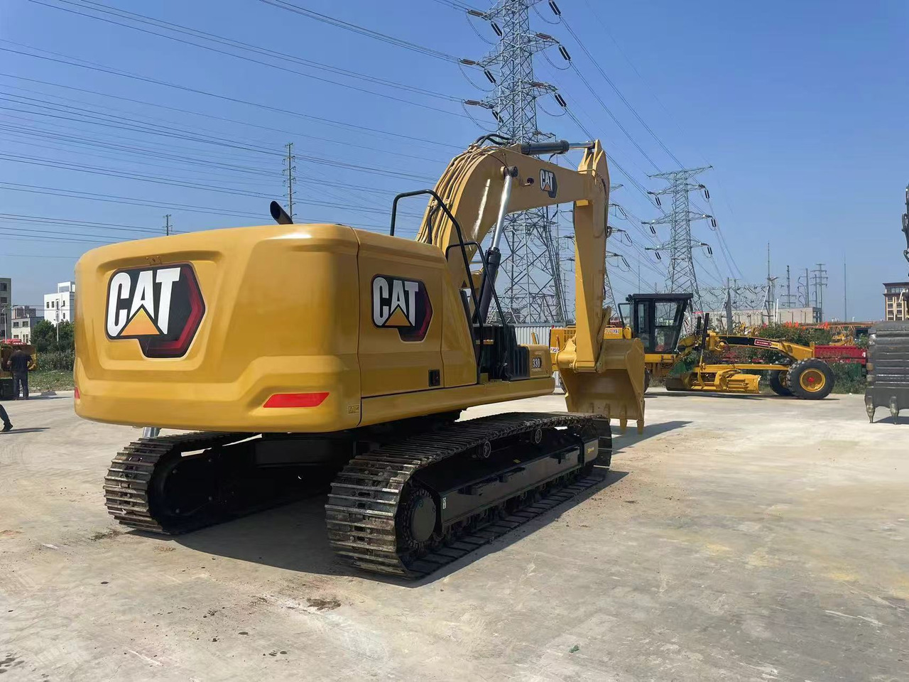 CATERPILLAR 330GC - Escavadora de rastos: foto 2 CATERPILLAR 330GC - Escavadora de rastos: foto 2