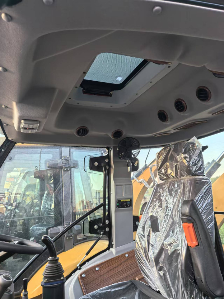 CATERPILLAR 426F new backhoe loader 2025 hot sale jcb - Retroescavadeira: foto 5 CATERPILLAR 426F new backhoe loader 2025 hot sale jcb - Retroescavadeira: foto 5