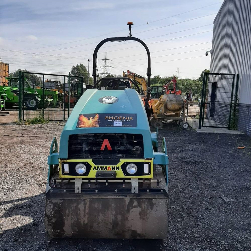 Ammann ARX 26-2 - Compactador de asfalto: foto 2 Ammann ARX 26-2 - Compactador de asfalto: foto 2