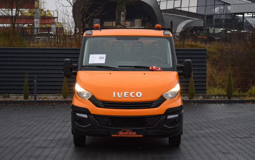 Iveco DAILY 35C16 / 2.3 - 160 KM / BRYGADÓWKA / 6 OSOBOWY / DOSTAWCZE / SKRZYNIA / KLIMA / NAWIGACJA / KAMERA COFANIA / TEMPOMAT / SERWISOWANY / SPROWADZONY - Carrinha cabine dupla: foto 2 Iveco DAILY 35C16 / 2.3 - 160 KM / BRYGADÓWKA / 6 OSOBOWY / DOSTAWCZE / SKRZYNIA / KLIMA / NAWIGACJA / KAMERA COFANIA / TEMPOMAT / SERWISOWANY / SPROWADZONY - Carrinha cabine dupla: foto 2