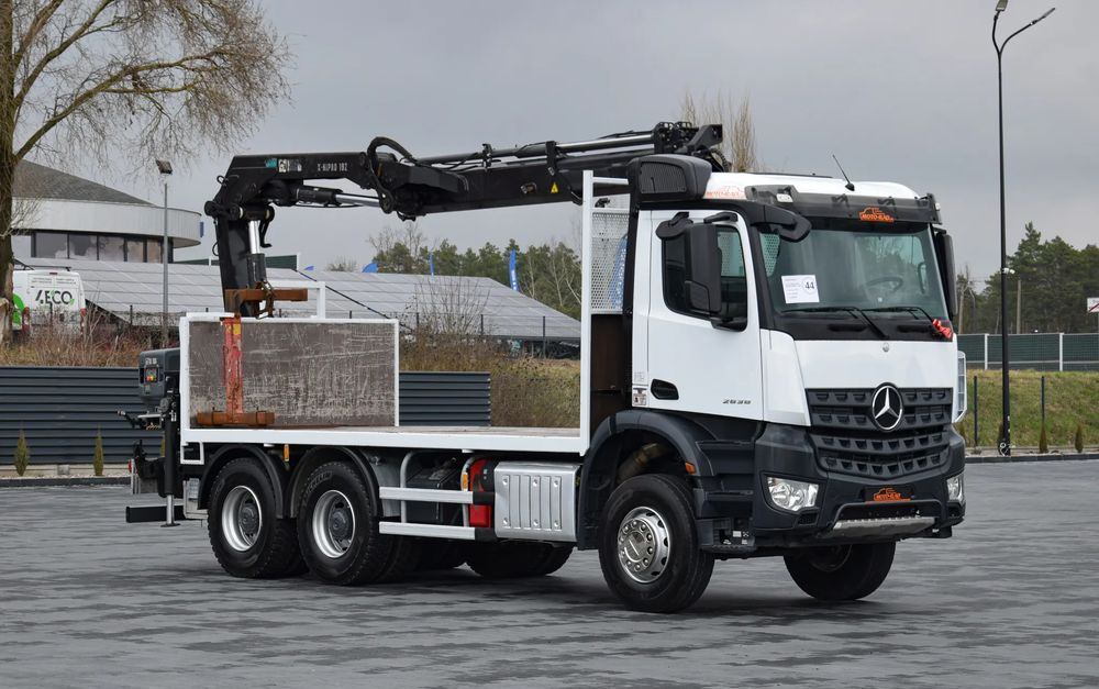 Mercedes-Benz AROCS 2636 / 6x4 / HIAB X-HIPRO 192 E-3 / WYSUW x3 / ROTATOR / STEROWANIE RADIOWE / UDT / PODPORY HYDRAULICZNE / AUTOMAT / KAMERA COFANIA / NISKI PRZEBIEG / SPROWADZONY - Camião de caixa aberta/ Plataforma, Caminhão grua: foto 3 Mercedes-Benz AROCS 2636 / 6x4 / HIAB X-HIPRO 192 E-3 / WYSUW x3 / ROTATOR / STEROWANIE RADIOWE / UDT / PODPORY HYDRAULICZNE / AUTOMAT / KAMERA COFANIA / NISKI PRZEBIEG / SPROWADZONY - Camião de caixa aberta/ Plataforma, Caminhão grua: foto 3