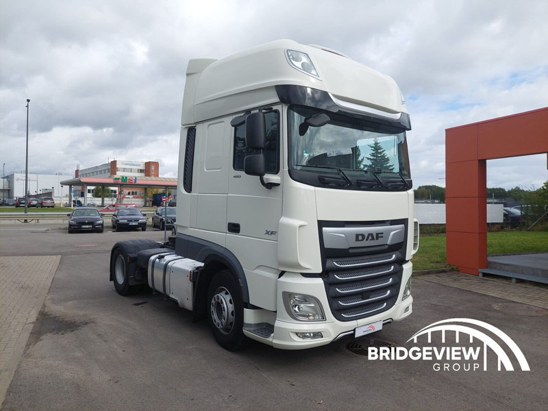 DAF XF450 - Tractor: foto 2 DAF XF450 - Tractor: foto 2