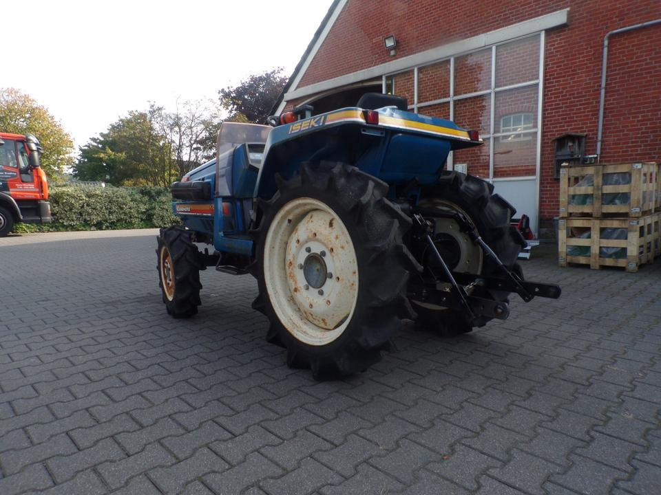 Kleintraktor Iseki TU180 - Mini trator: foto 4 Kleintraktor Iseki TU180 - Mini trator: foto 4