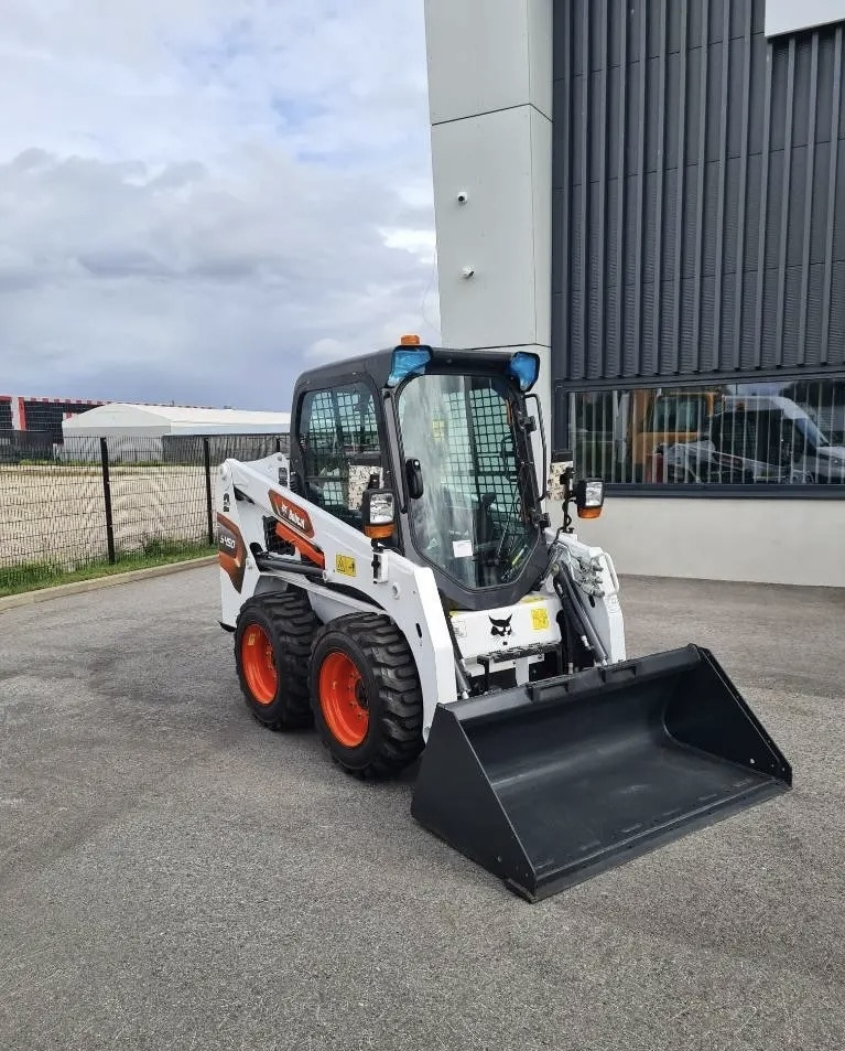 BOBCAT S450 - Mini carregadeira: foto 2 BOBCAT S450 - Mini carregadeira: foto 2