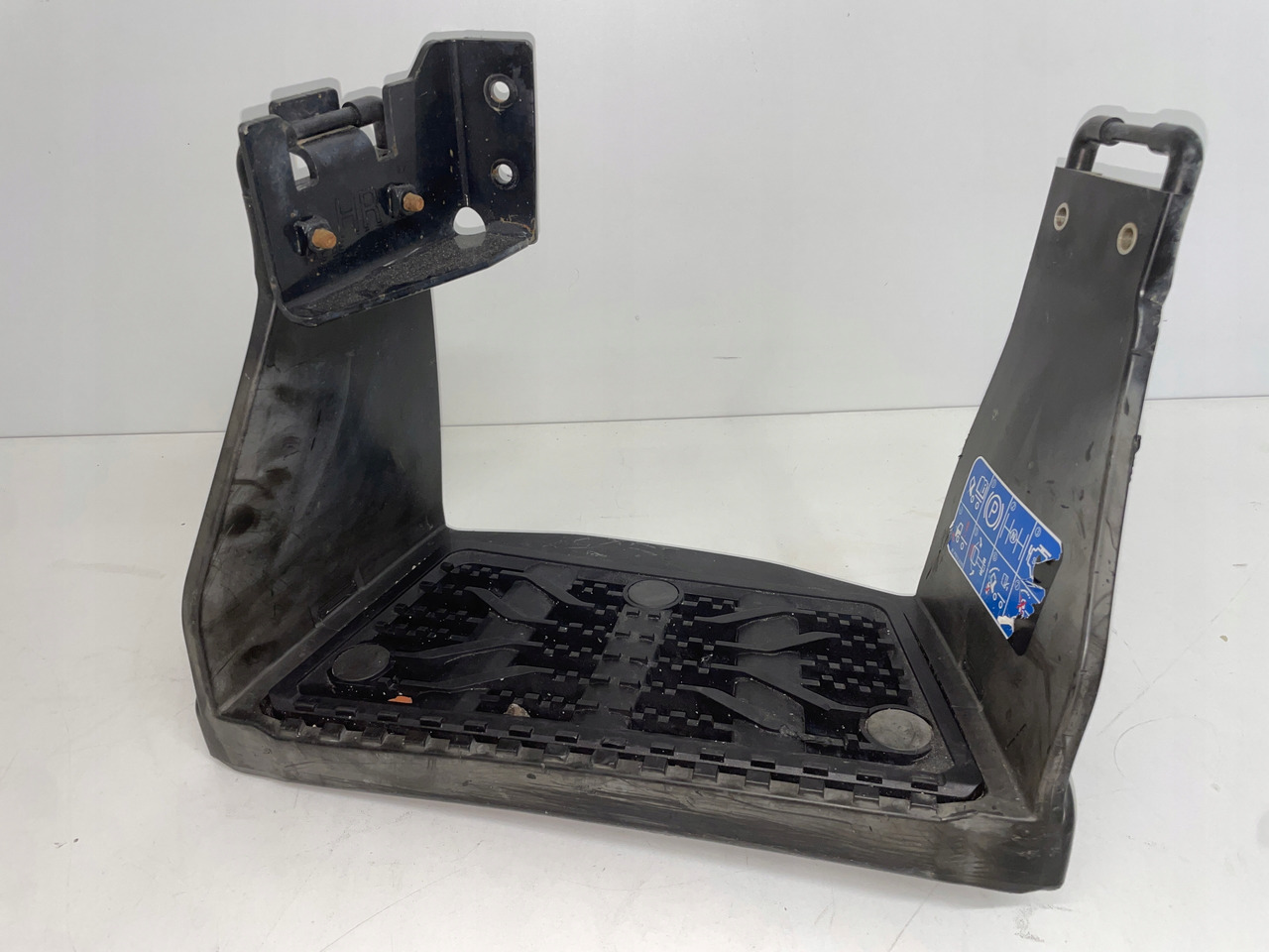 DOLNY STOPIEŃ STOPNICA MAN TG3 TGX TGS 3 81615016003 - Estribo de Caminhão: foto 1 DOLNY STOPIEŃ STOPNICA MAN TG3 TGX TGS 3 81615016003 - Estribo de Caminhão: foto 1