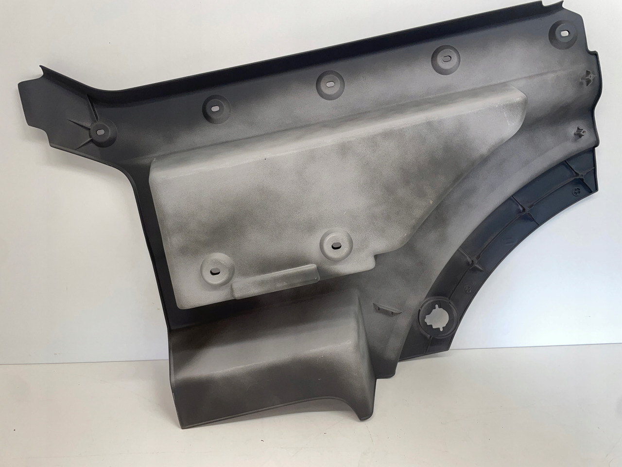 GÓRNA STOPNICA STOPIEŃ MAN TGX TGX3 TG3 81615200082 - Estribo de Caminhão: foto 4 GÓRNA STOPNICA STOPIEŃ MAN TGX TGX3 TG3 81615200082 - Estribo de Caminhão: foto 4