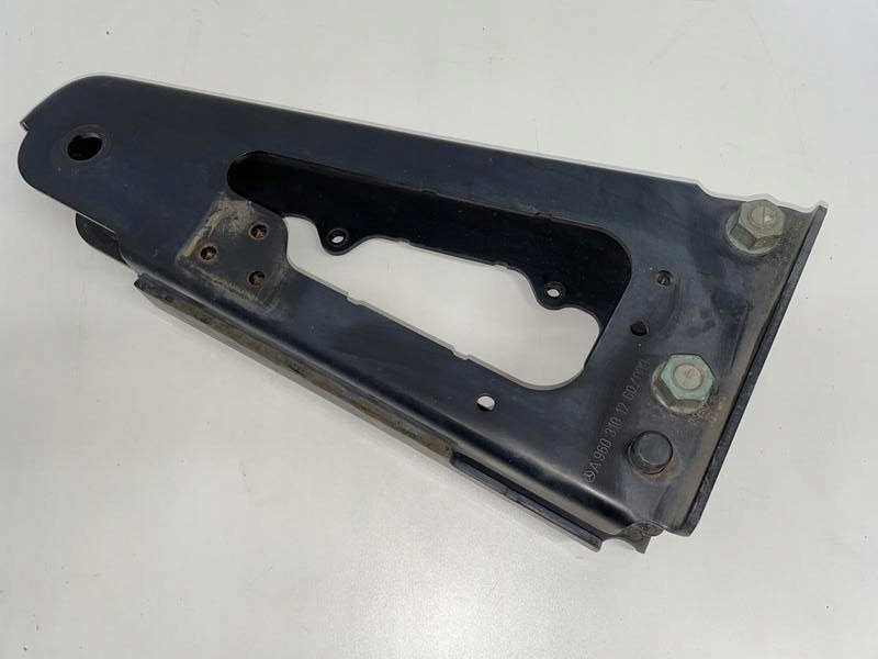 LEWE MOCOWANIE UCHWYT KABINY ACTROS A9603101260 - Suspensão da cabina de Caminhão: foto 1 LEWE MOCOWANIE UCHWYT KABINY ACTROS A9603101260 - Suspensão da cabina de Caminhão: foto 1