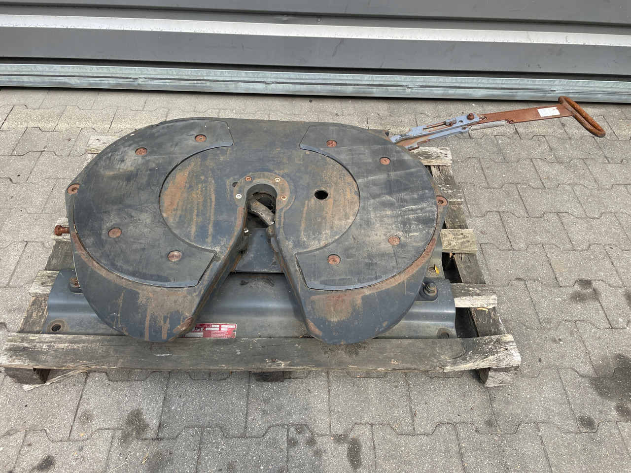 SIODŁO JOST MERCEDES ACTROS MP4 MP 4 A9603170021 - Carroceria e exterior de Caminhão: foto 1 SIODŁO JOST MERCEDES ACTROS MP4 MP 4 A9603170021 - Carroceria e exterior de Caminhão: foto 1