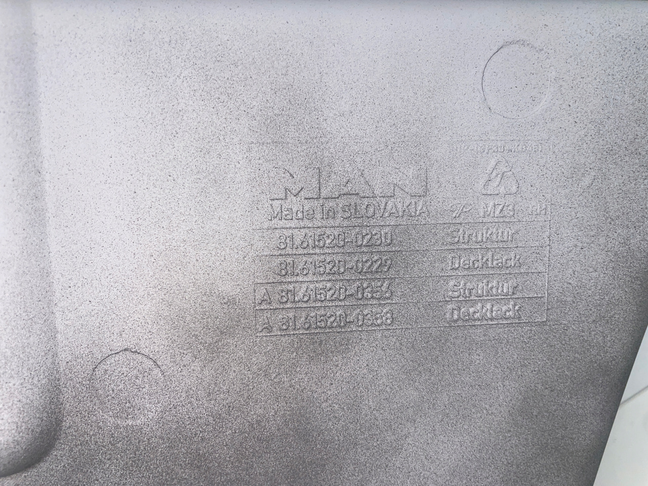 STOPNICA STOPIEŃ MAN TGL TGM TG3 TGL3 TGM3 81615200230 - Estribo de Caminhão: foto 5 STOPNICA STOPIEŃ MAN TGL TGM TG3 TGL3 TGM3 81615200230 - Estribo de Caminhão: foto 5