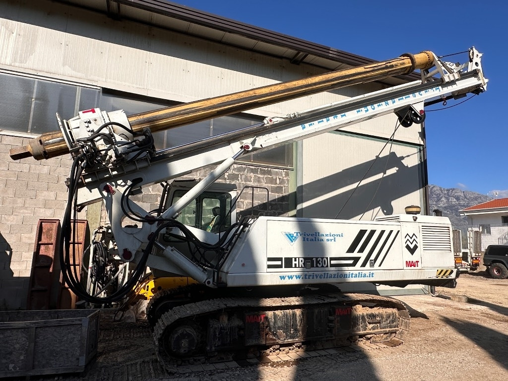 Mait HR130 - Bate estaca: foto 1 Mait HR130 - Bate estaca: foto 1