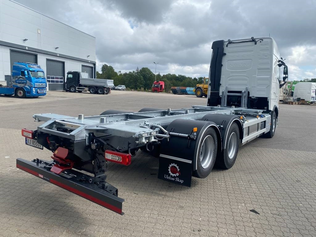 Volvo FH 540  - Caminhão transportador de contêineres/ Caixa móvel: foto 3 Volvo FH 540  - Caminhão transportador de contêineres/ Caixa móvel: foto 3