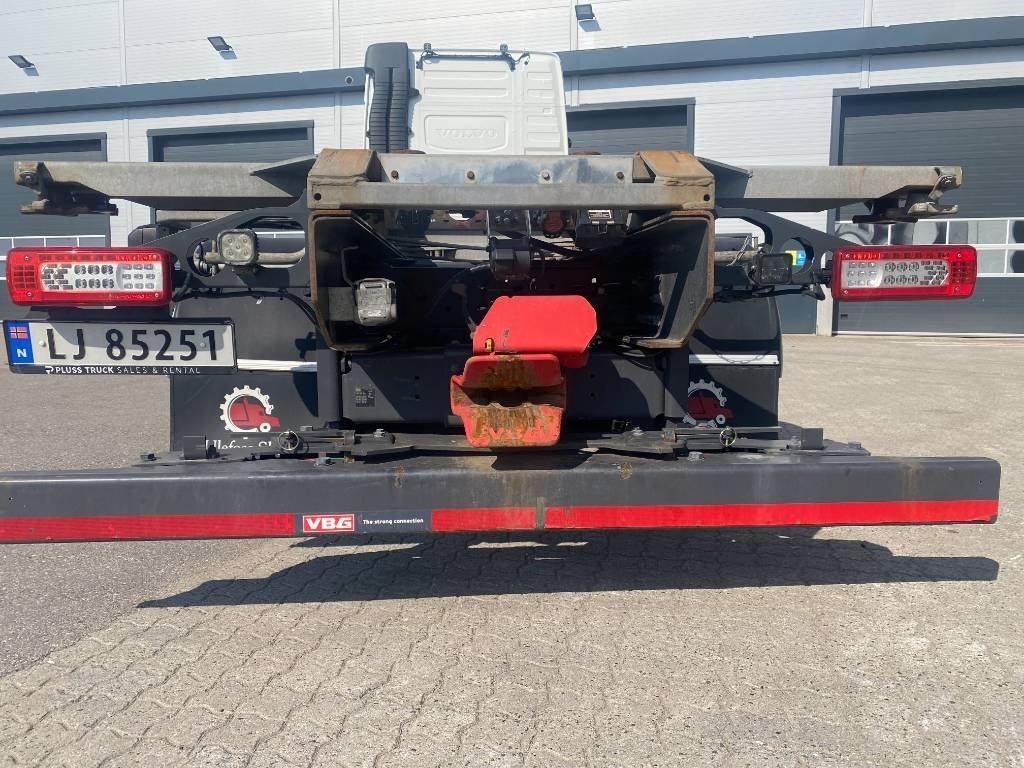 Volvo FH 540 - Caminhão transportador de contêineres/ Caixa móvel: foto 5 Volvo FH 540 - Caminhão transportador de contêineres/ Caixa móvel: foto 5