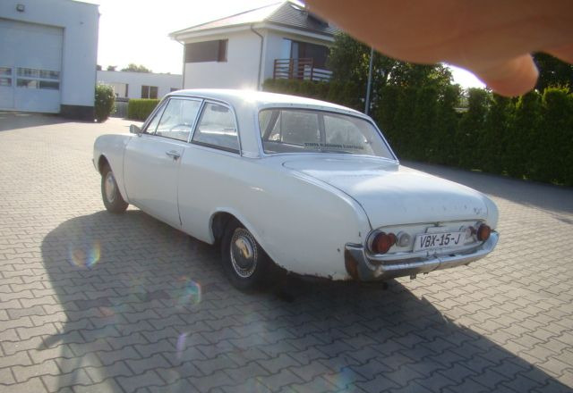 Ford Taunus - Sedã: foto 3 Ford Taunus - Sedã: foto 3