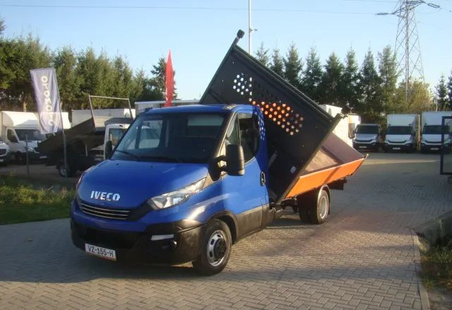 Iveco DAILY 100%PRZEBIEG-POTWIERDZONY - Furgão basculante: foto 1 Iveco DAILY 100%PRZEBIEG-POTWIERDZONY - Furgão basculante: foto 1