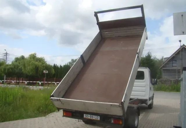 Iveco DAILY 40 C 12 WYWROTKA 3.5T 4.20M KLIMA - Furgão basculante: foto 3 Iveco DAILY 40 C 12 WYWROTKA 3.5T 4.20M KLIMA - Furgão basculante: foto 3