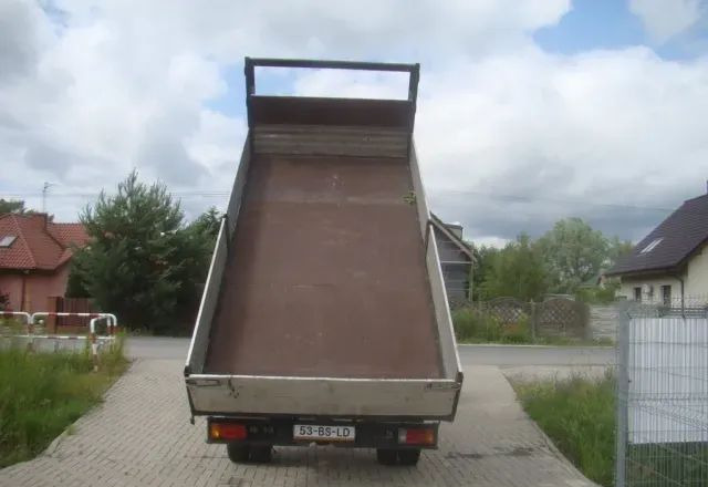 Iveco DAILY 40 C 12 WYWROTKA 3.5T 4.20M KLIMA - Furgão basculante: foto 4 Iveco DAILY 40 C 12 WYWROTKA 3.5T 4.20M KLIMA - Furgão basculante: foto 4