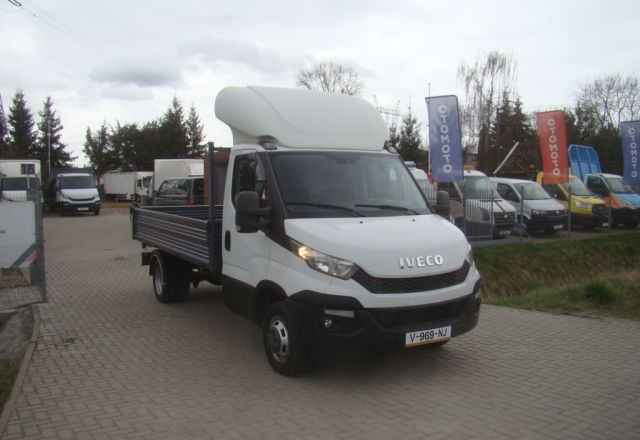 Iveco DAILY 50 C 17 3.0TDI 3-STONNA WYWROYKA - Furgão basculante: foto 5 Iveco DAILY 50 C 17 3.0TDI 3-STONNA WYWROYKA - Furgão basculante: foto 5