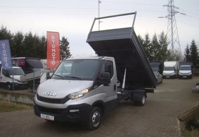 Iveco DAILY 50 C 17 3-STRONNA WYWROTKA 4.80M 3.5T - Furgão basculante: foto 3 Iveco DAILY 50 C 17 3-STRONNA WYWROTKA 4.80M 3.5T - Furgão basculante: foto 3