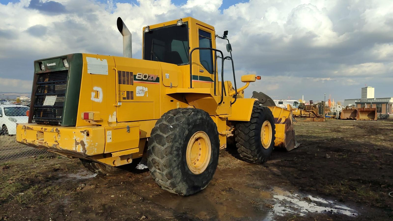 KAWASAKI 80ZV - Carregadeira de rodas: foto 1 KAWASAKI 80ZV - Carregadeira de rodas: foto 1