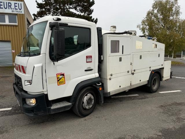 Renault D-Series - Caminhão limpa fossa: foto 2 Renault D-Series - Caminhão limpa fossa: foto 2