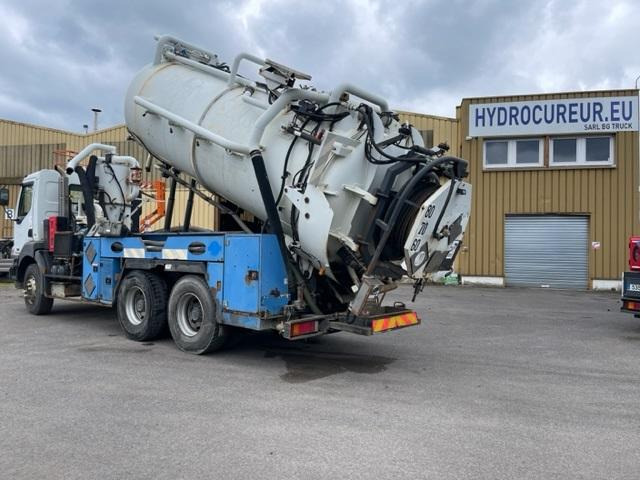 Renault Kerax 370 DCI - Caminhão limpa fossa: foto 2 Renault Kerax 370 DCI - Caminhão limpa fossa: foto 2