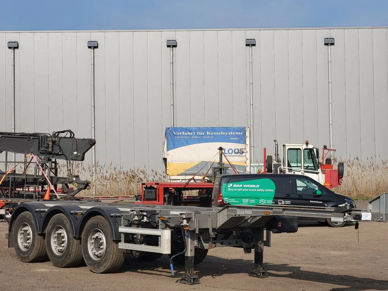 Lecitrailer SR3EC - Semireboque transportador de contêineres/ Caixa móvel: foto 3 Lecitrailer SR3EC - Semireboque transportador de contêineres/ Caixa móvel: foto 3