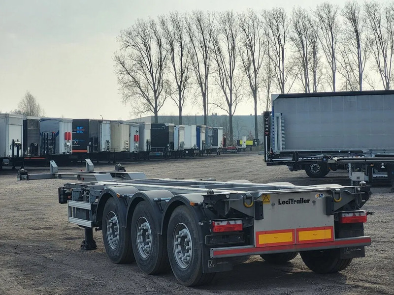 Lecitrailer SR3EC - Semireboque transportador de contêineres/ Caixa móvel: foto 2 Lecitrailer SR3EC - Semireboque transportador de contêineres/ Caixa móvel: foto 2