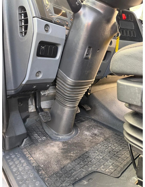 Mercedes-Benz Atego 816 - Camião de caixa aberta/ Plataforma: foto 4 Mercedes-Benz Atego 816 - Camião de caixa aberta/ Plataforma: foto 4