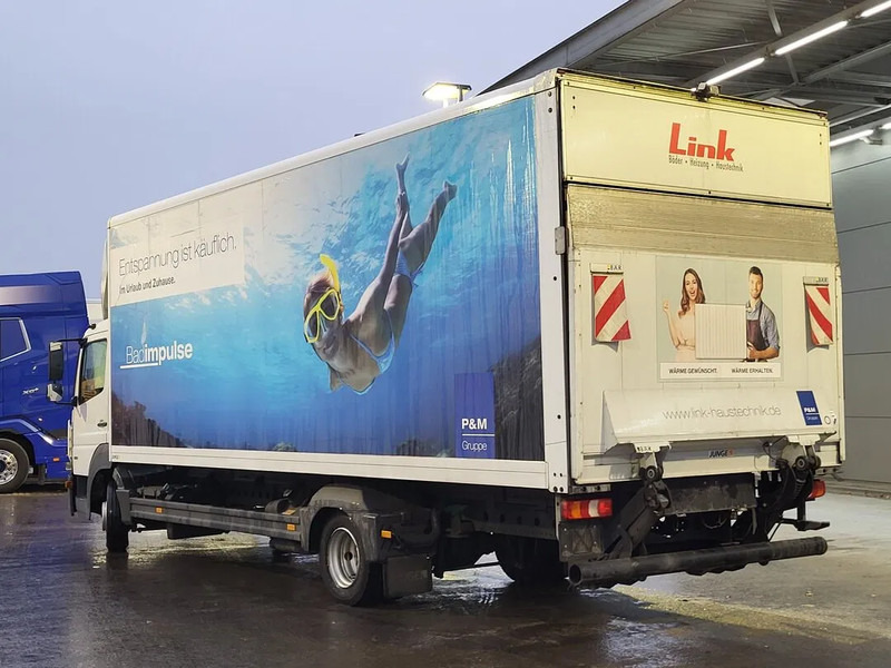 Mercedes-Benz Atego 818 Atego - Caminhão furgão: foto 2 Mercedes-Benz Atego 818 Atego - Caminhão furgão: foto 2