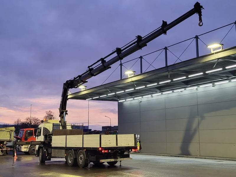 Volvo FM 400 Automatic Euro4 Clima Cruise PTO Camera Euro4 2007 - Caminhão grua: foto 3 Volvo FM 400 Automatic Euro4 Clima Cruise PTO Camera Euro4 2007 - Caminhão grua: foto 3