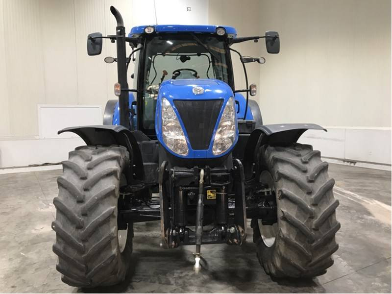 New Holland T7.250 - Trator: foto 3 New Holland T7.250 - Trator: foto 3