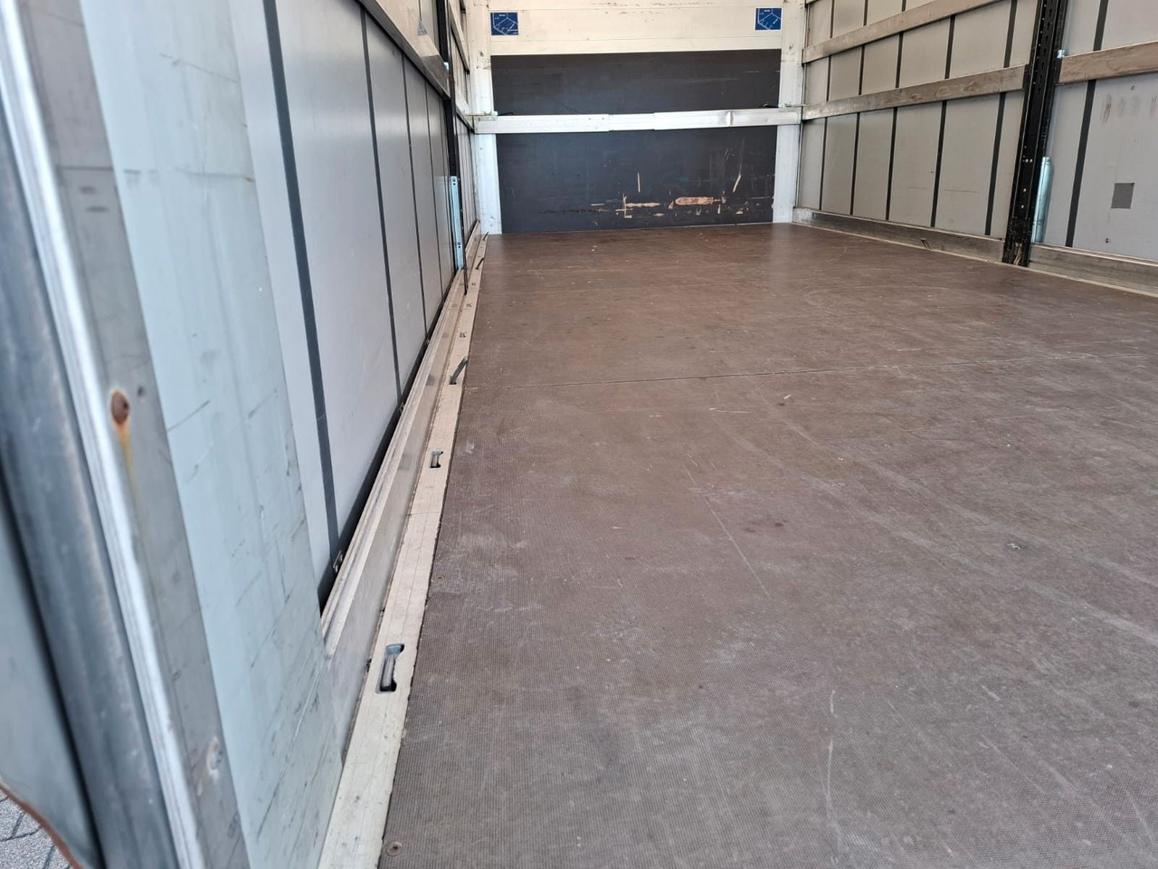 Iveco 72-210P/A8,Luft,HiMatic,LBW,Schiebepl., - Furgão de toldo: foto 5 Iveco 72-210P/A8,Luft,HiMatic,LBW,Schiebepl., - Furgão de toldo: foto 5