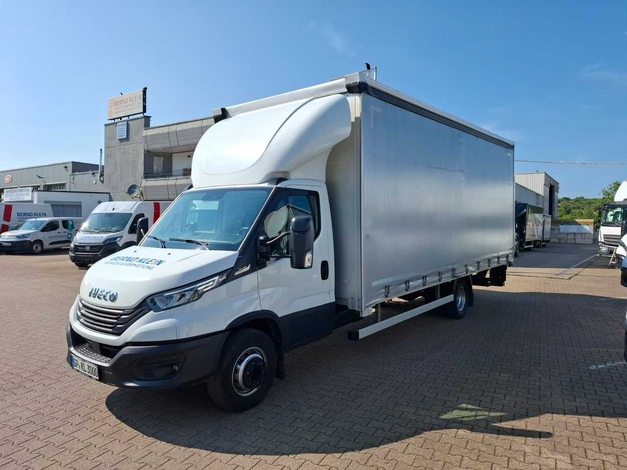 Iveco 72-210P/A8,Luft,HiMatic,LBW,Schiebepl., - Furgão de toldo: foto 1 Iveco 72-210P/A8,Luft,HiMatic,LBW,Schiebepl., - Furgão de toldo: foto 1
