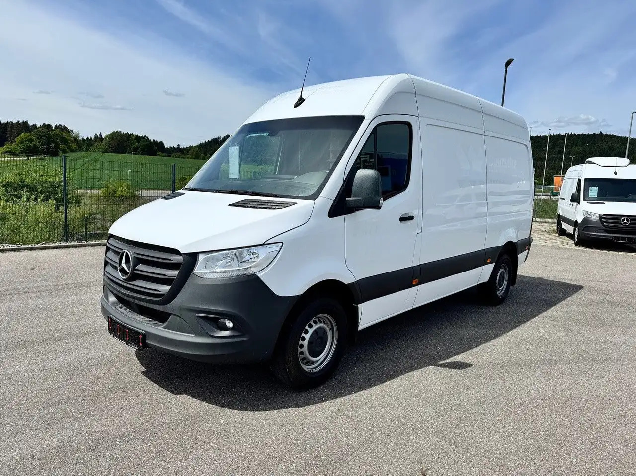 Mercedes-Benz Sprinter 317 CDI Lang Hoch Klima MBUX AHK - Furgão: foto 1 Mercedes-Benz Sprinter 317 CDI Lang Hoch Klima MBUX AHK - Furgão: foto 1