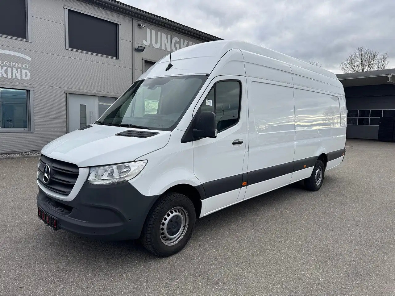 Mercedes-Benz Sprinter 317 CDI Maxi Lang Extralang XXL MBUX - Furgão: foto 1 Mercedes-Benz Sprinter 317 CDI Maxi Lang Extralang XXL MBUX - Furgão: foto 1
