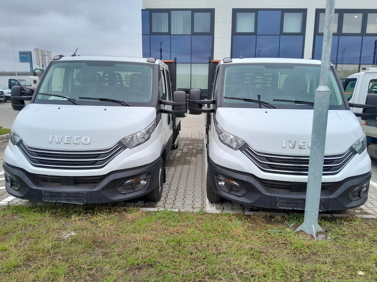 Iveco Daila 35 Daily C 18 H 3450 - Furgão caixa aberta: foto 2 Iveco Daila 35 Daily C 18 H 3450 - Furgão caixa aberta: foto 2