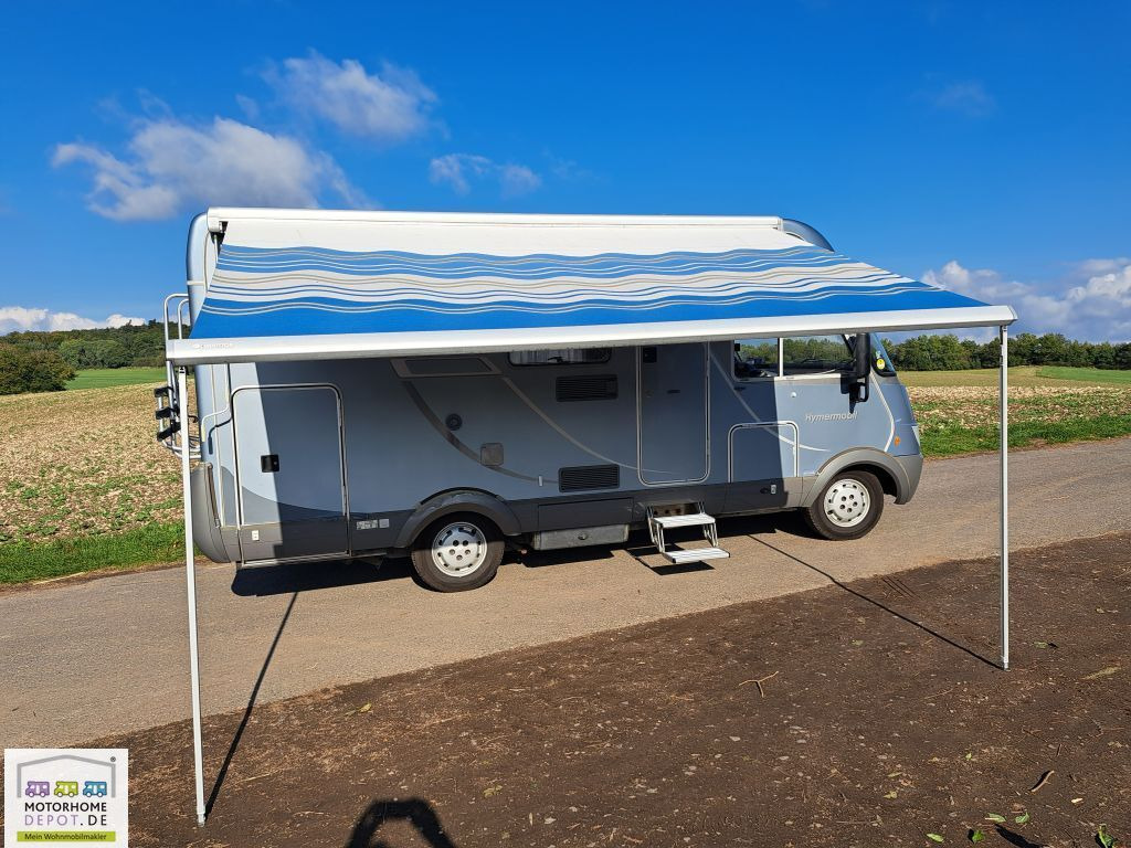HYMER / ERIBA / HYMERCAR B-Klasse 504 Hubbett Solar Sog Markise - Autocaravana integral: foto 4 HYMER / ERIBA / HYMERCAR B-Klasse 504 Hubbett Solar Sog Markise - Autocaravana integral: foto 4