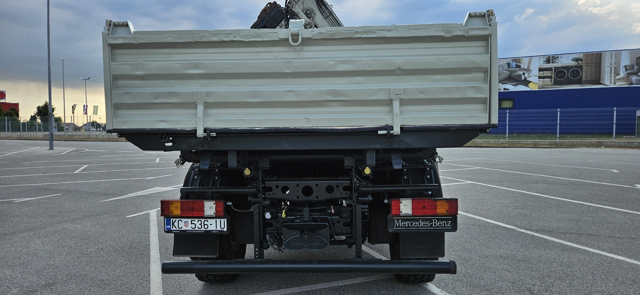 MERCEDES-BENZ Axor 1833 4x4 - Caminhão grua: foto 5 MERCEDES-BENZ Axor 1833 4x4 - Caminhão grua: foto 5