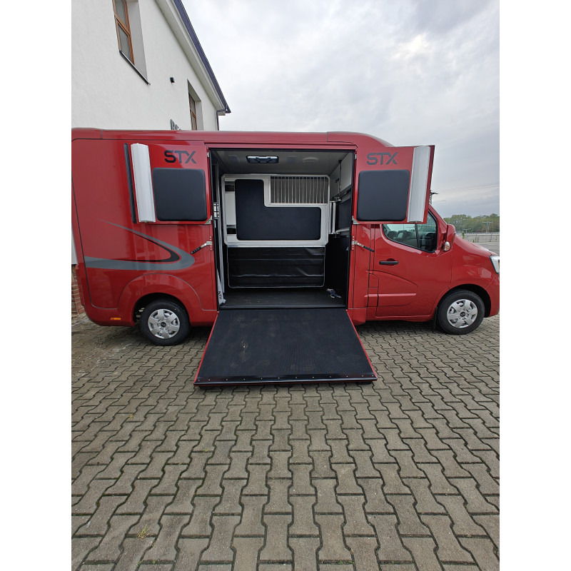 Renault STX Master by Stephex - Caminhão para transporte de cavalos: foto 4 Renault STX Master by Stephex - Caminhão para transporte de cavalos: foto 4