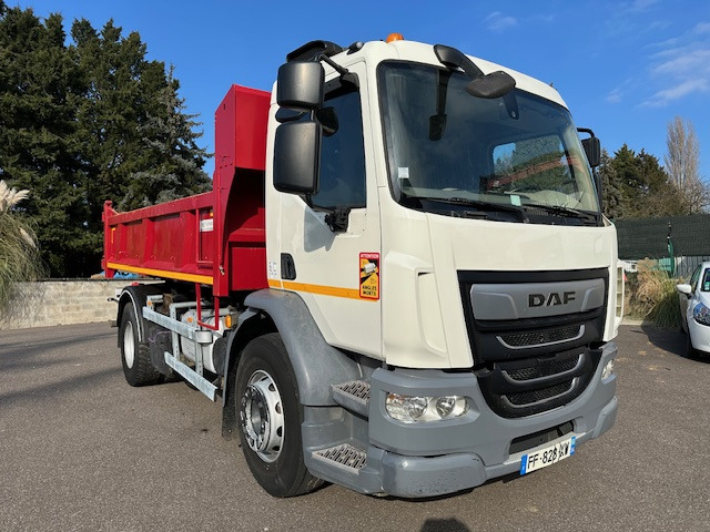 DAF LF 320 - EURO 6 - Caminhão basculante: foto 1 DAF LF 320 - EURO 6 - Caminhão basculante: foto 1
