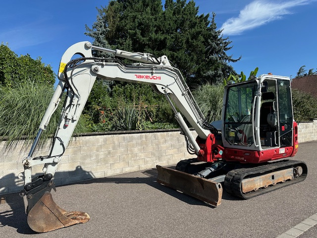 TAKEUCHI TB 370 - Mini escavadeira: foto 5 TAKEUCHI TB 370 - Mini escavadeira: foto 5