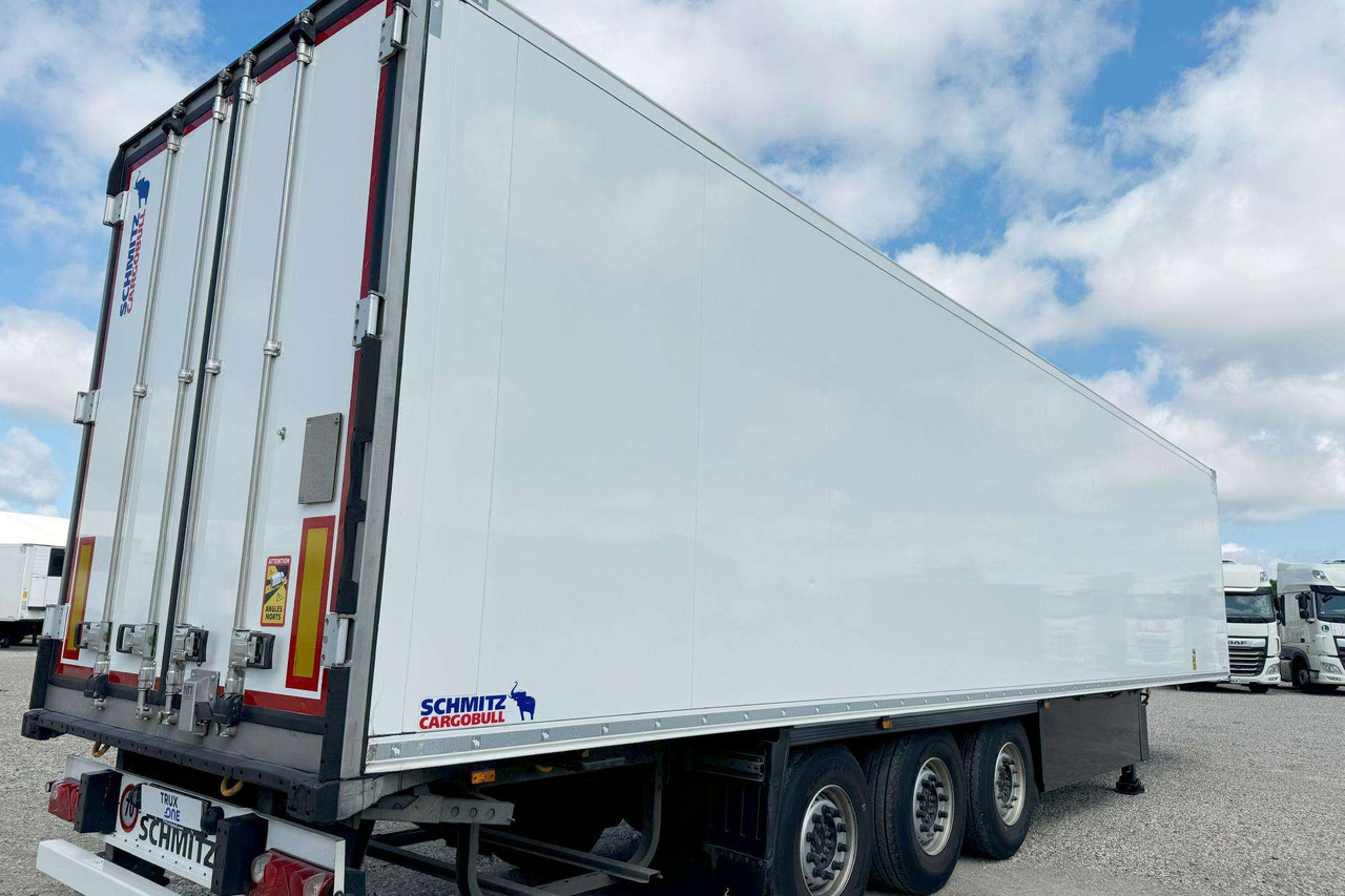 Schmitz CARRIER VECTOR 1550 - Semireboque frigorífico: foto 1 Schmitz CARRIER VECTOR 1550 - Semireboque frigorífico: foto 1