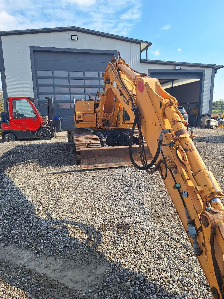 HYUNDAI 130 - Escavadora de rastos: foto 3 HYUNDAI 130 - Escavadora de rastos: foto 3