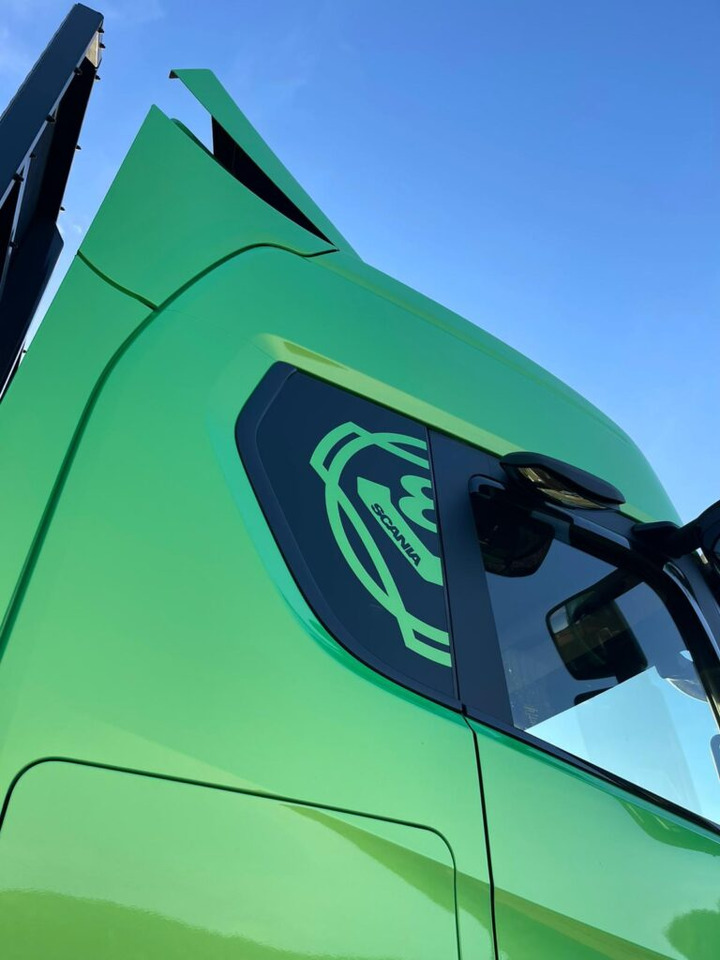 SCANIA 650 „BANDZIOR” - Caminhão florestal, Caminhão grua: foto 4 SCANIA 650 „BANDZIOR” - Caminhão florestal, Caminhão grua: foto 4