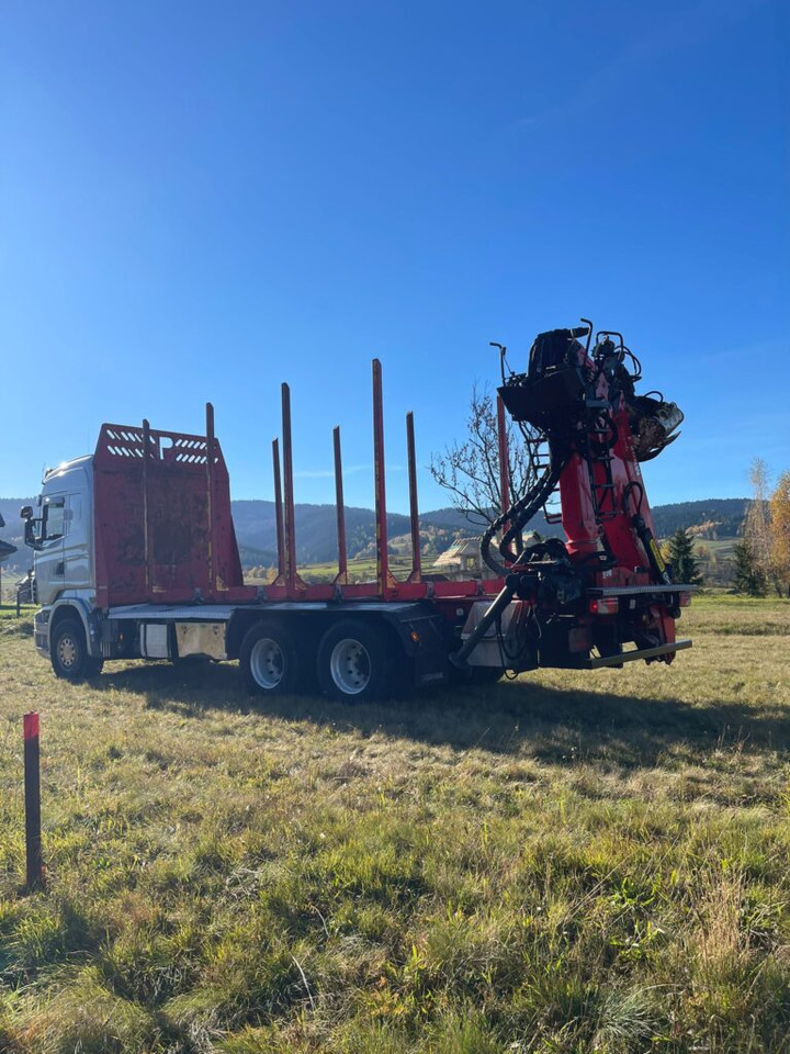 SCANIA R560 - Caminhão florestal, Caminhão grua: foto 2 SCANIA R560 - Caminhão florestal, Caminhão grua: foto 2