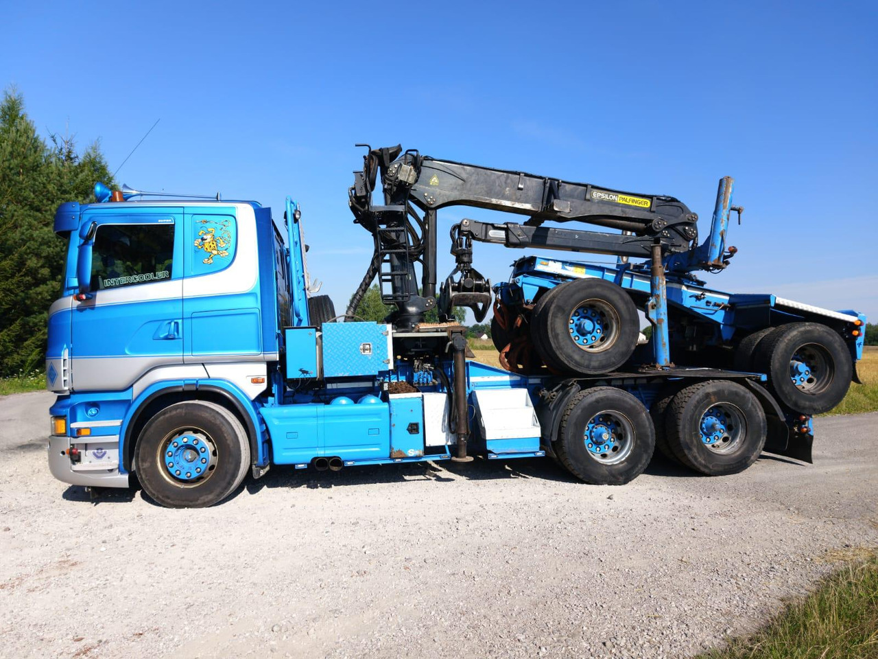 SCANIA R620 V8 - Caminhão florestal, Caminhão grua: foto 4 SCANIA R620 V8 - Caminhão florestal, Caminhão grua: foto 4